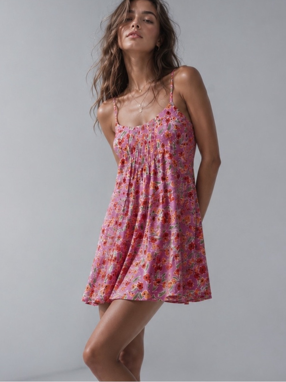 Pull&Bear Pink Floral Smocked Back Adjustable Strap Cami Romper Size M - Picture 11 of 16